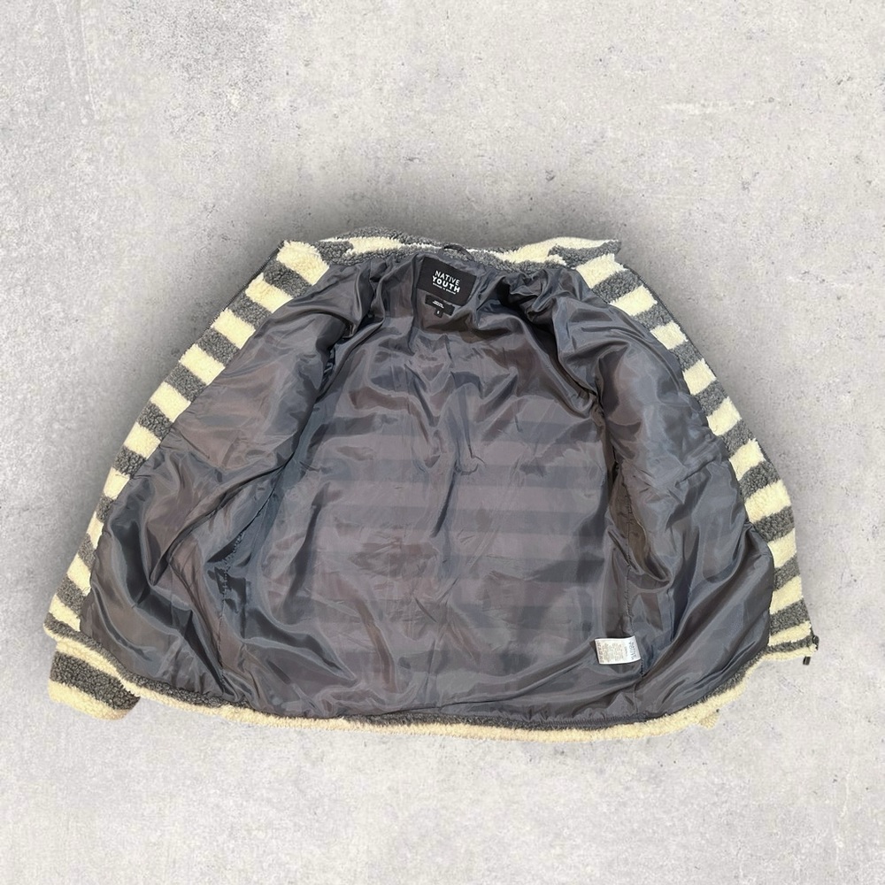 Native Youth Fleece Jacket - Picture 5 of 6
